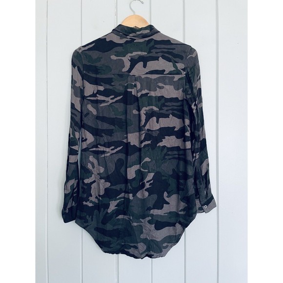 Rails Jordin Camo Button Up Shirt XS Collar Long Sleeves Green Rayon - Picture 5 of 6